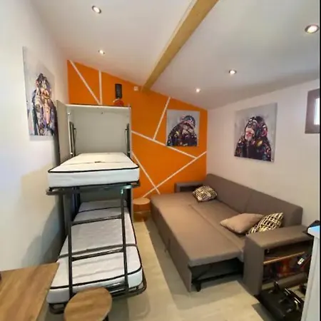 Moderne En Camargue Villetelle